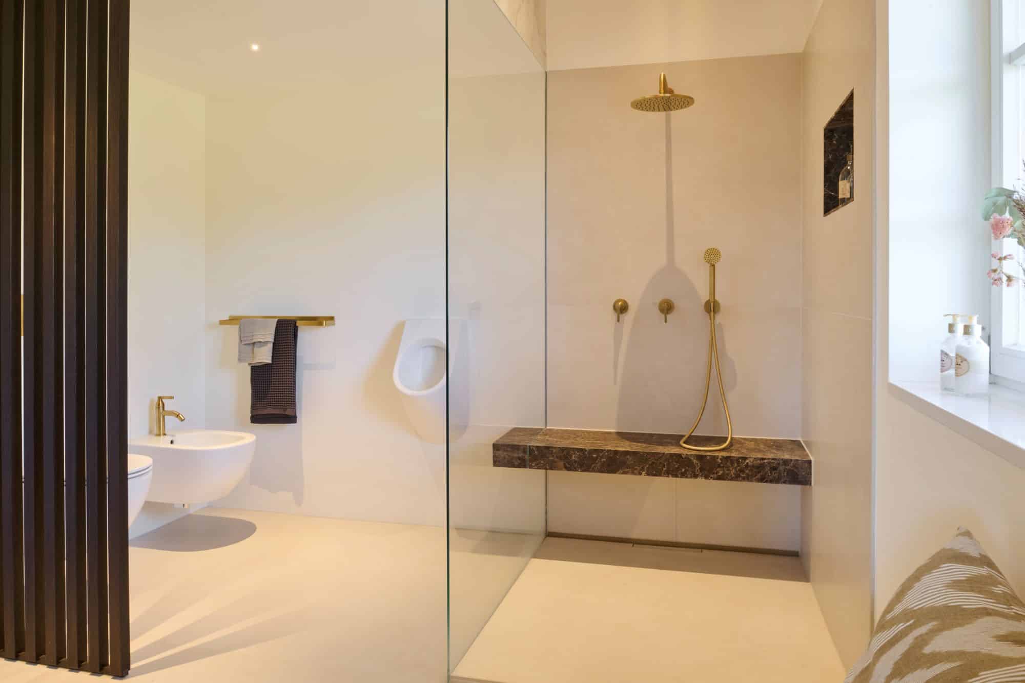 Dusche Marmor